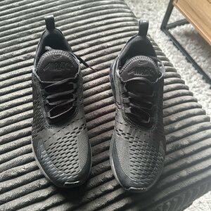Nike Air Max 270 men’s size 8.5